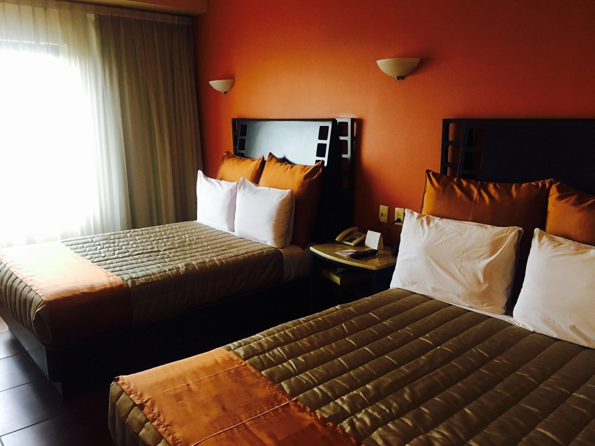 Hotel Celta Zapopan Ngoại thất bức ảnh