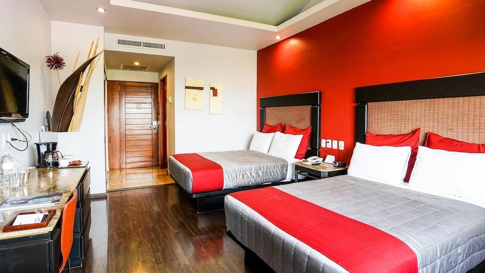 Hotel Celta Zapopan Ngoại thất bức ảnh