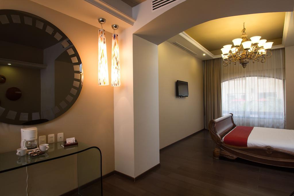 Hotel Celta Zapopan Ngoại thất bức ảnh