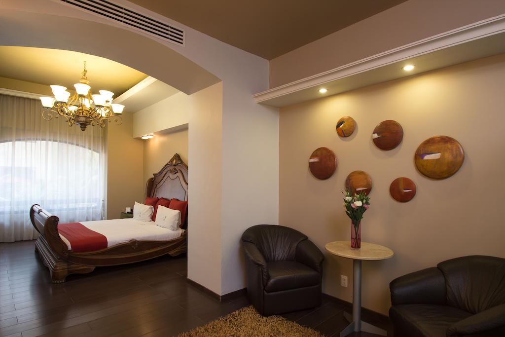 Hotel Celta Zapopan Ngoại thất bức ảnh